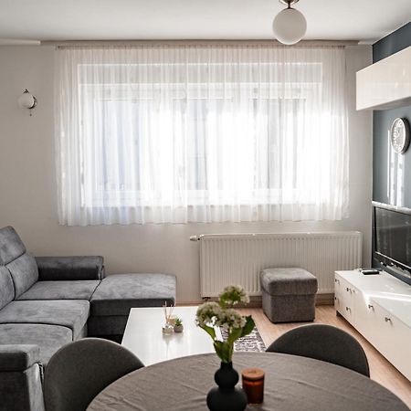 Apartman Hendrix Zagreb Exterior foto